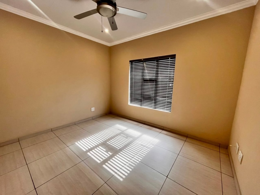 To Let 3 Bedroom Property for Rent in Cashan North West